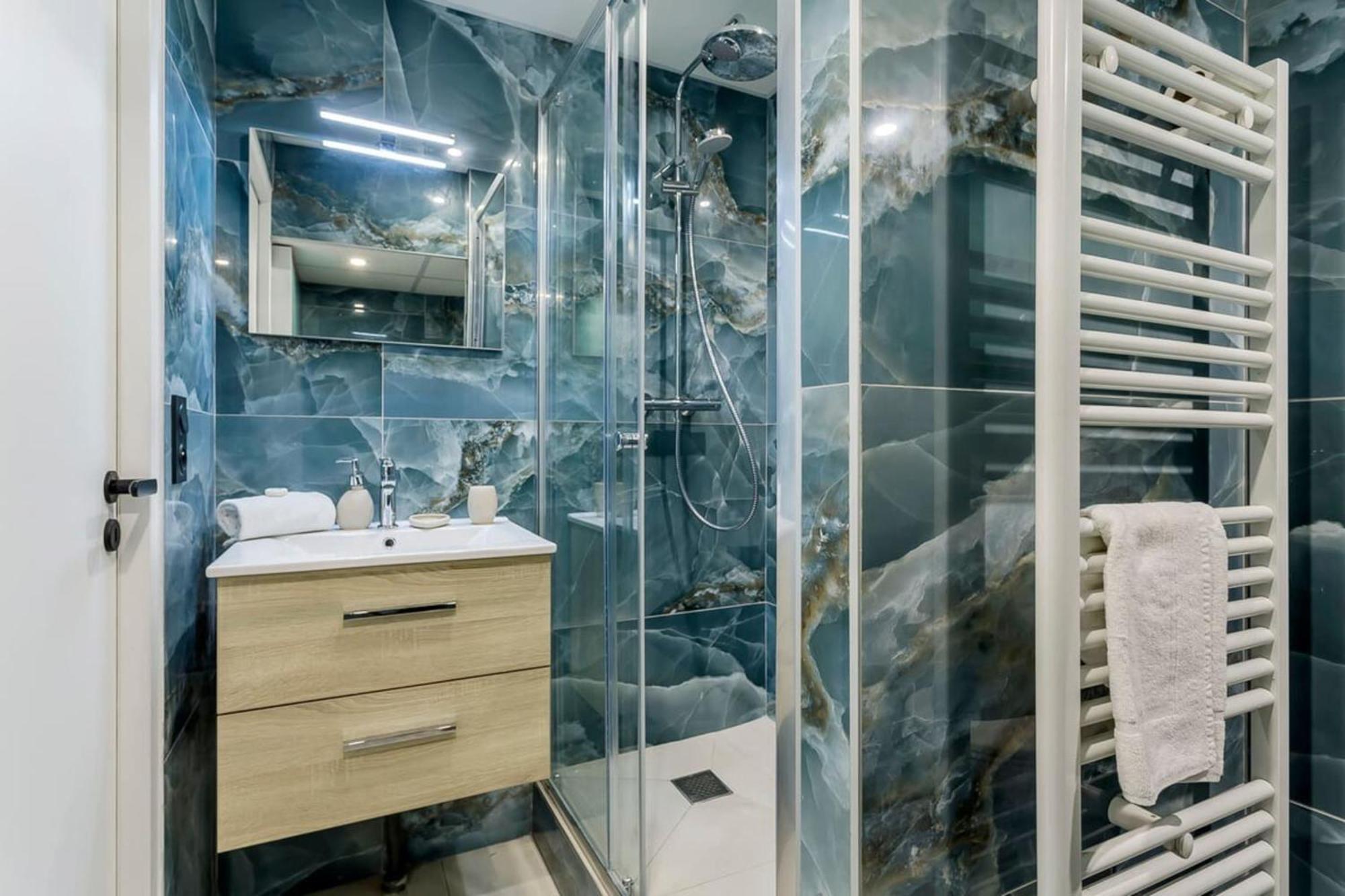 Hamac Suites - Suite Du Parc 3 Villeurbanne Bagian luar foto